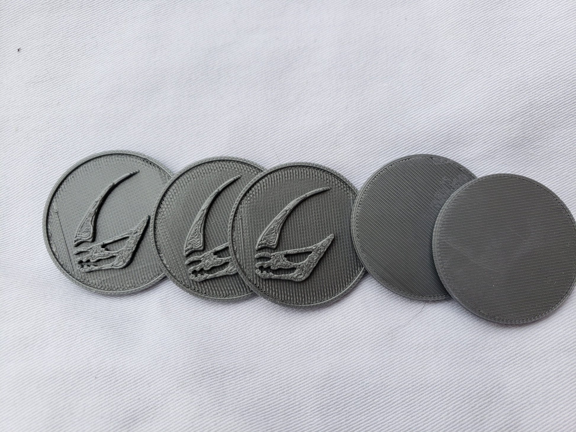 Mudhorn Mandalorian Coin FanArt; 3D Printed