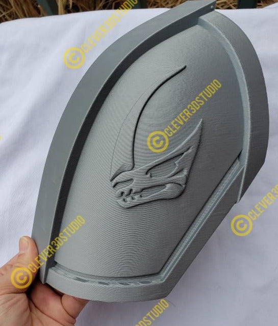 Shoulder Armor with Mudhorn Signet, Mandalorian Beskar Armor