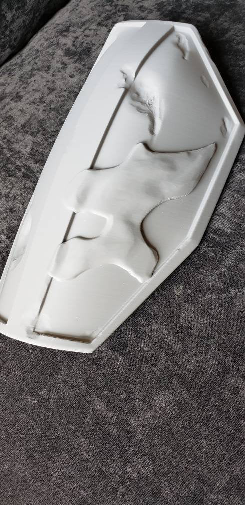 Mandalorian Right thigh armor, Beskar