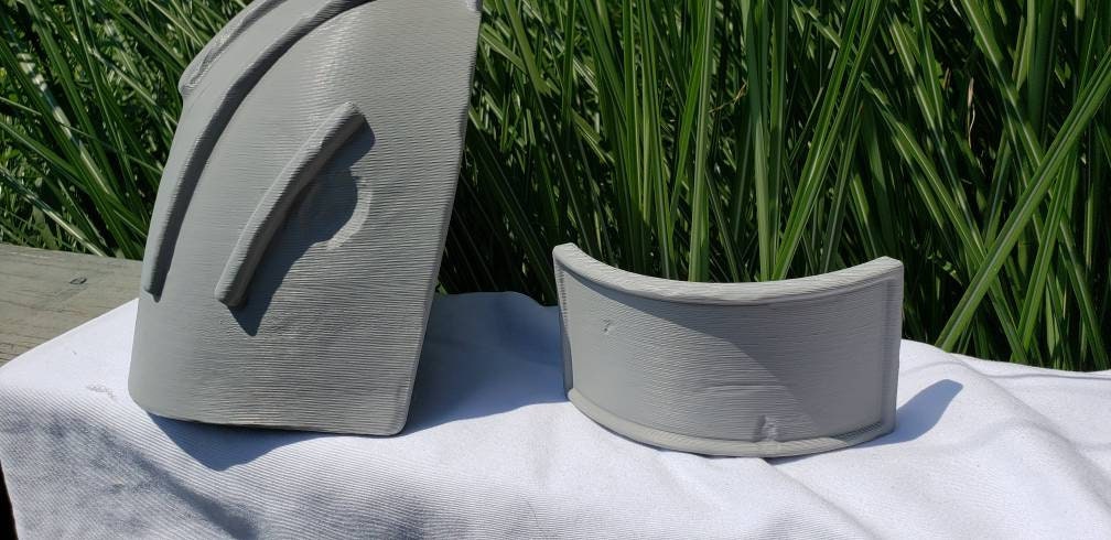 Heavy Infantry Mando Battle Damage Version Right Shoulder Armor Mandalorian Costume. Manufactured & Shipped from USA