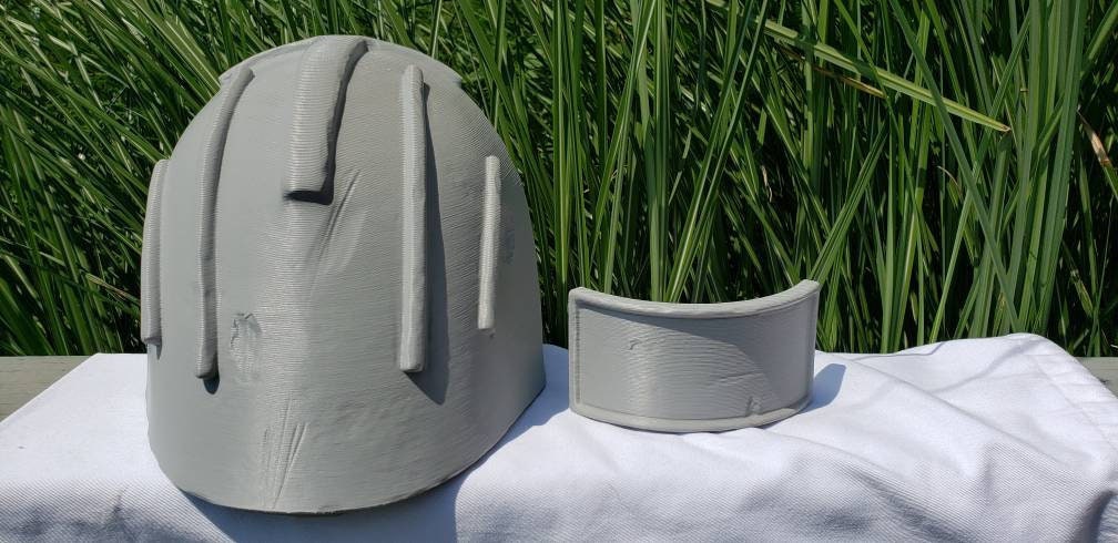 Heavy Infantry Mando Battle Damage Version Right Shoulder Armor Mandalorian Costume. Manufactured & Shipped from USA