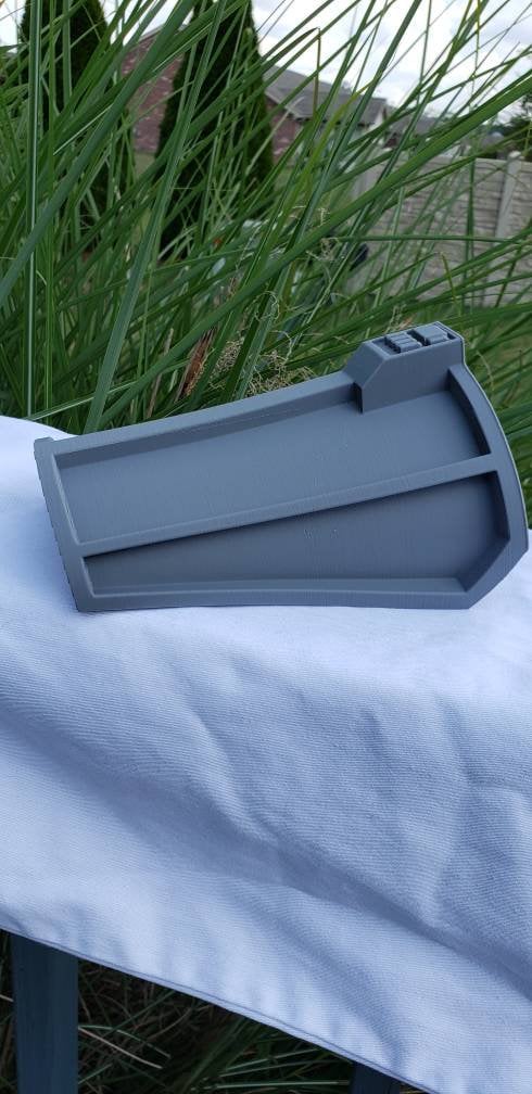 Cara Dune Left Forearm Gauntlet.