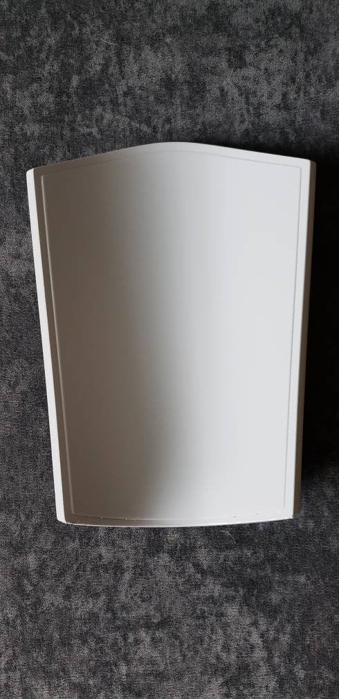 Mandalorian left thigh armor, Beskar