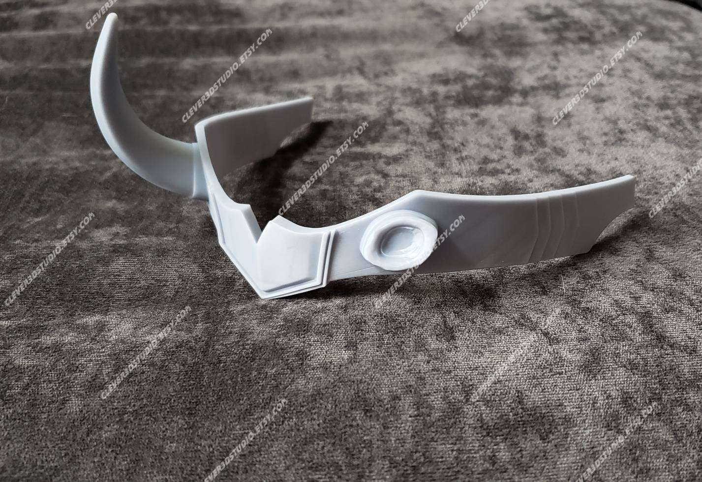 Lady Loki / Sylvie Crown