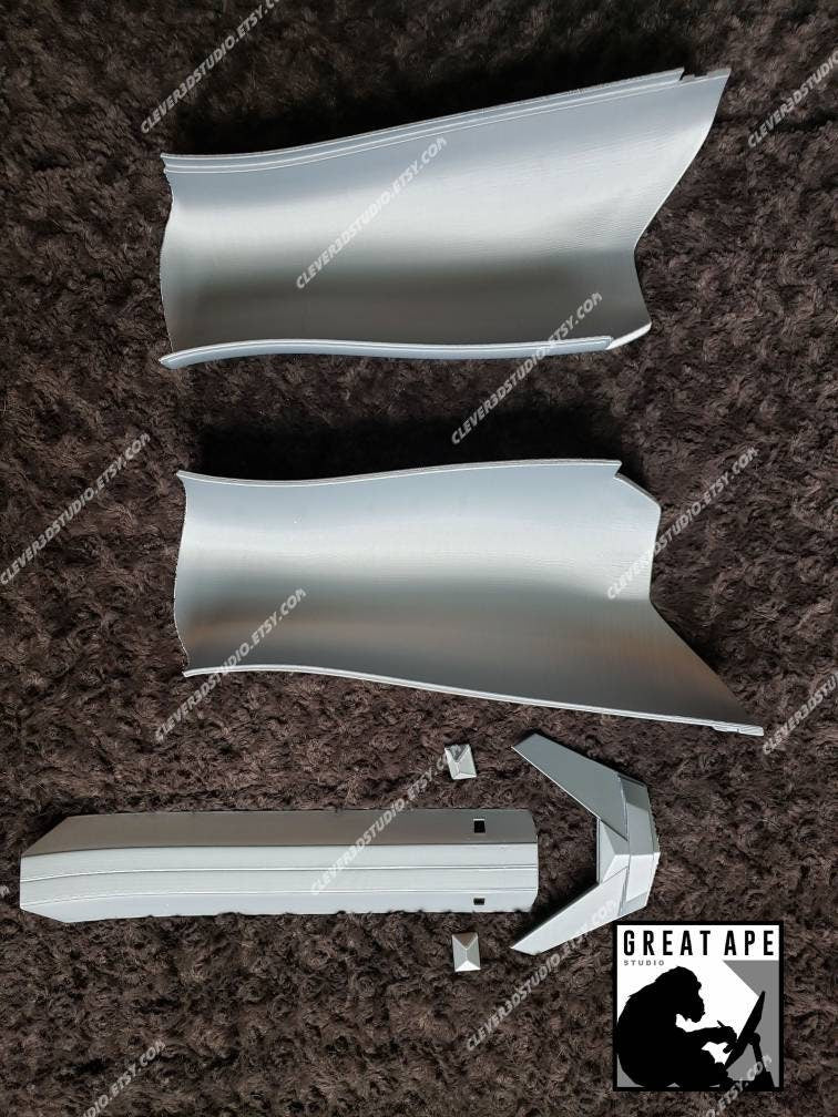 The Mandalorian Shin, Shin Guard, Shin Greaves, Costume, Custom Size, Mandalorian Armor, Custom Made Beskar Costume 3d Printed for Cosplay