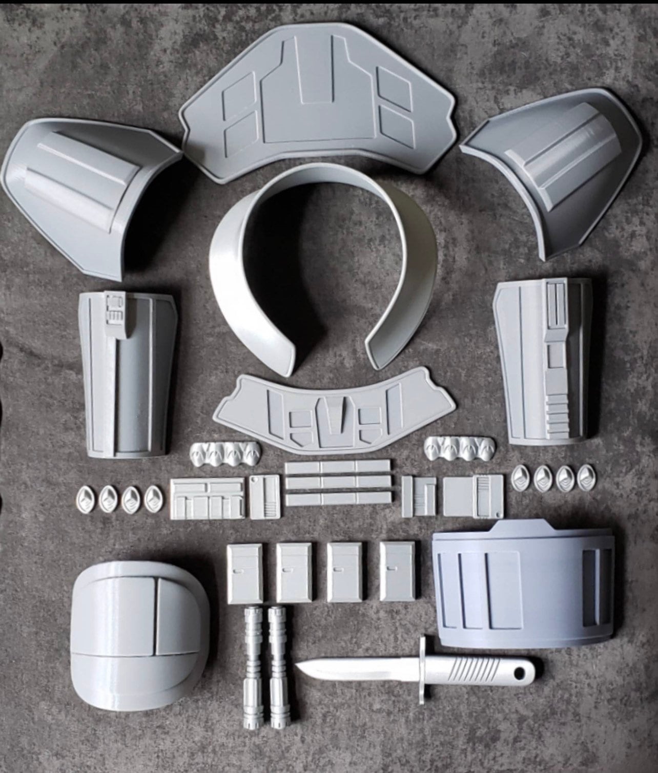 Cara Dune Back Plate, Season 2, Updated