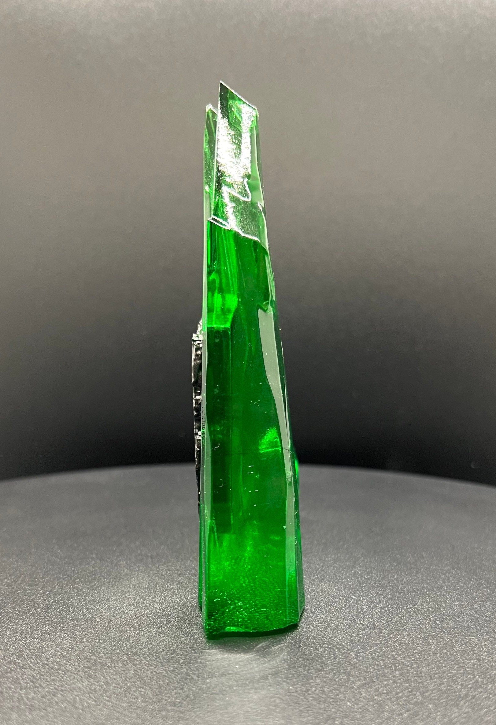 Mandalore Crystal with Tablet, The Mandalorian, Season 3, Din Djarin, aurebesh stone tablet inspired