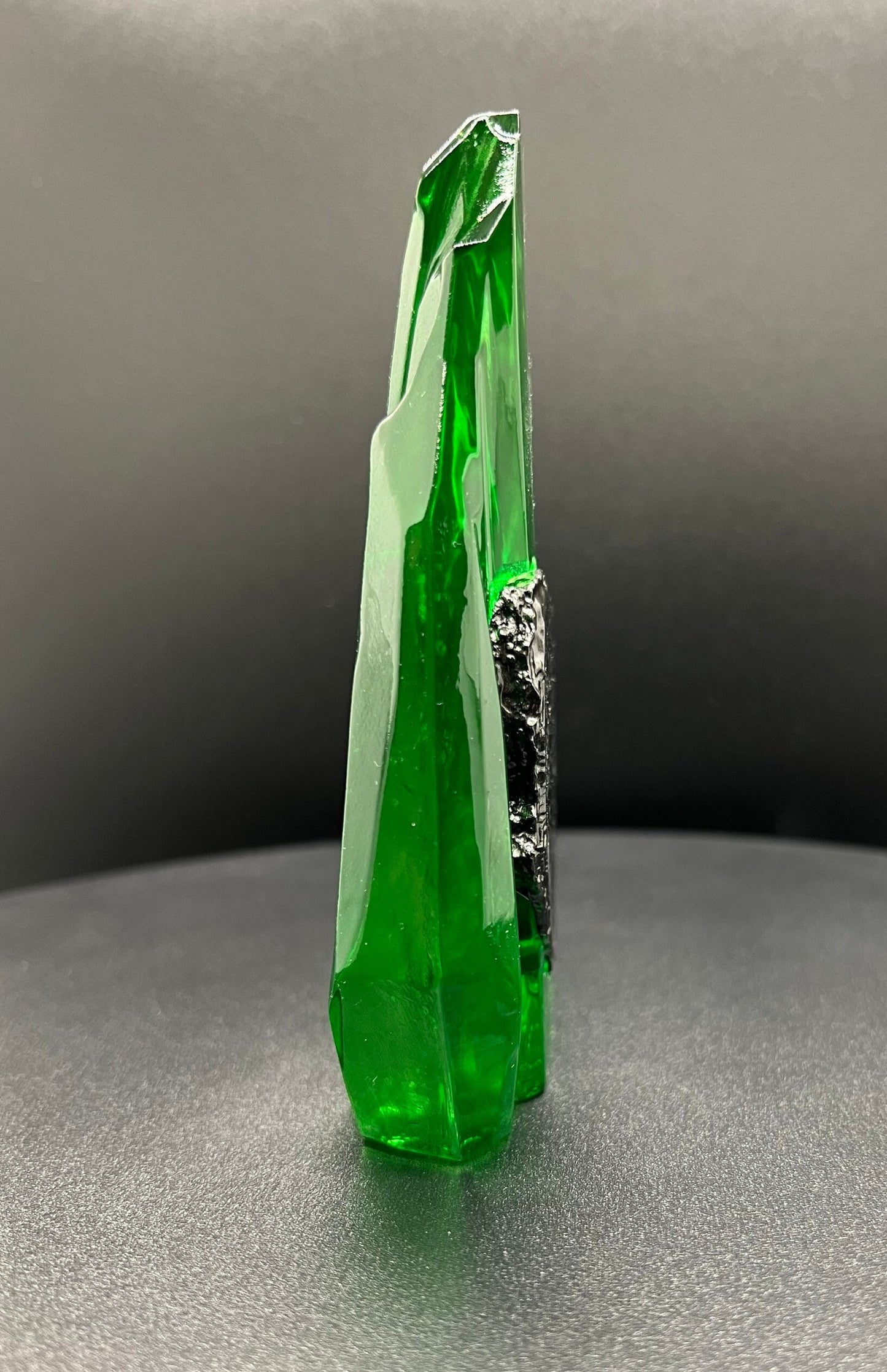 Mandalore Crystal with Tablet, The Mandalorian, Season 3, Din Djarin, aurebesh stone tablet inspired